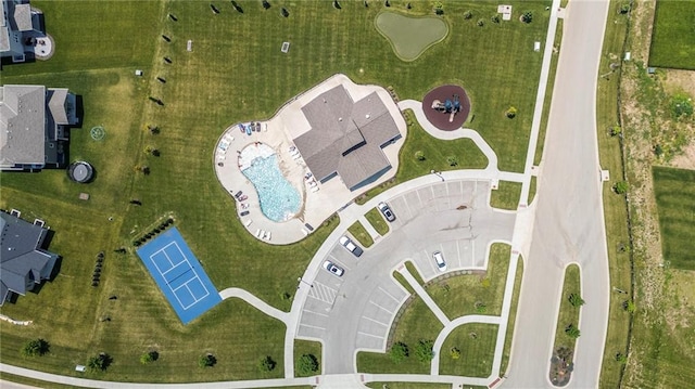 17151 W 168th Pl, Olathe, KS 66062 - view of property location featuring a pool