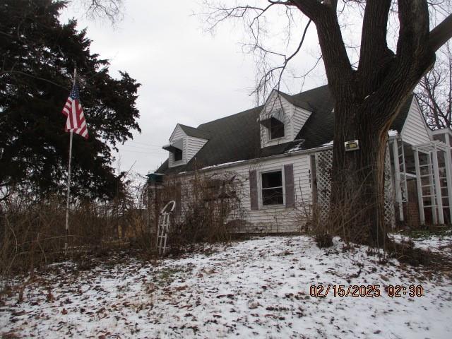 view of front of home