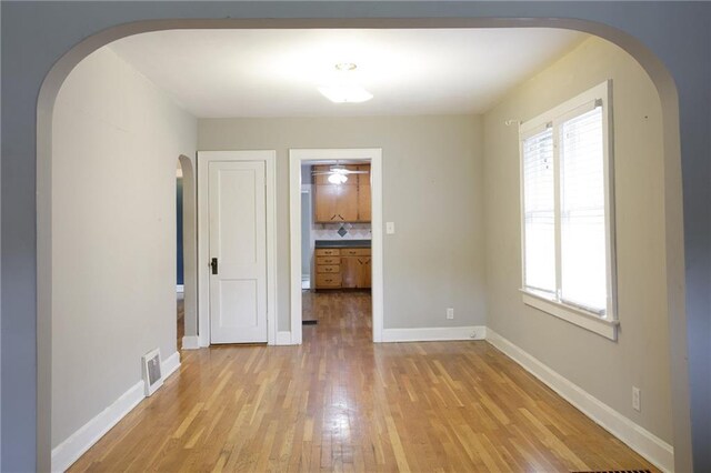 31 W 74th Ter, Kansas City, MO 64114 - photo 4
