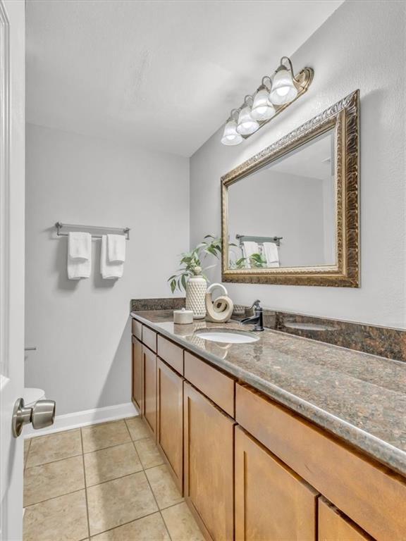 4727 Jarboe St Unit 109, Kansas City, MO 64112 - photo 13