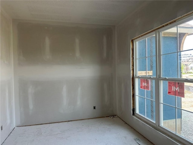 17388 S Kaw St, Olathe, KS 66062 - view of unfurnished room