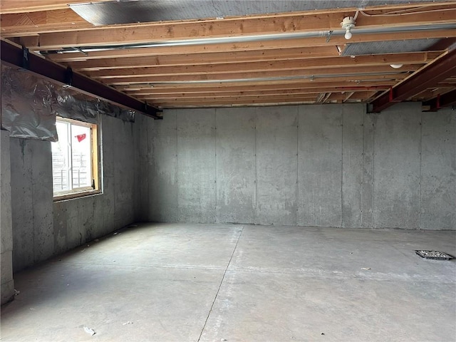 17388 S Kaw St, Olathe, KS 66062 - view of basement