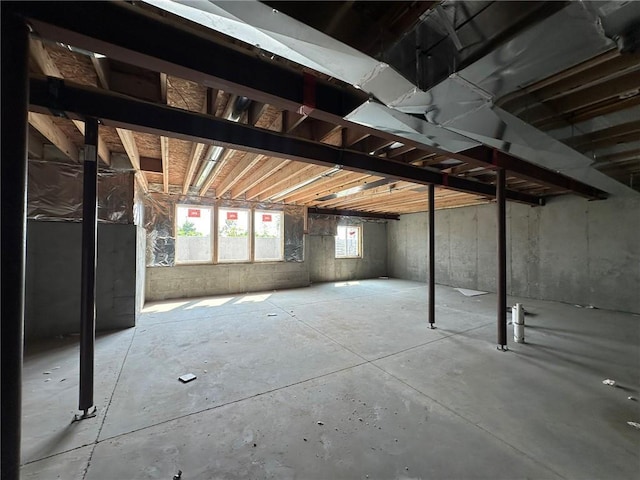 17388 S Kaw St, Olathe, KS 66062 - view of basement