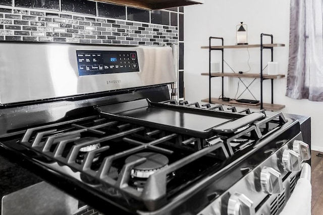 details with stainless steel range with gas cooktop