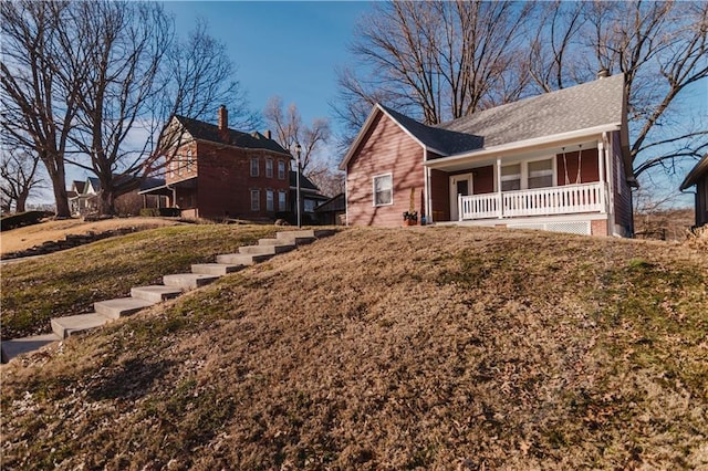 view of front of house with covered porch