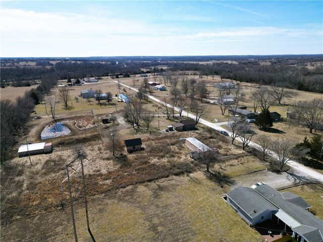 32947 Manor Rd, Paola, KS 66071