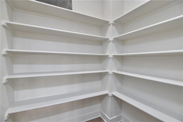2850 W Wabash St, Olathe, KS 66061 - view of pantry