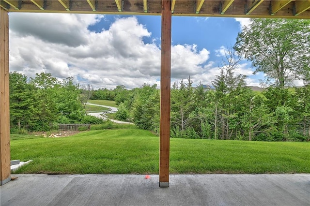 2850 W Wabash St, Olathe, KS 66061 - view of grassy yard