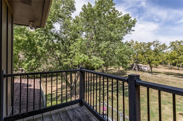 17017 Millcreek Rd, Loch Lloyd, MO 64012