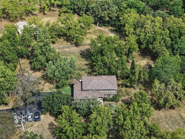 17017 Millcreek Rd, Loch Lloyd, MO 64012