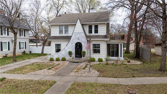 319 S Elm St, Ottawa, KS 66067 - view of front of property featuring a chimney and roof with shingles