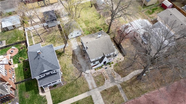319 S Elm St, Ottawa, KS 66067 - aerial view of property and surrounding area featuring nearby suburban area