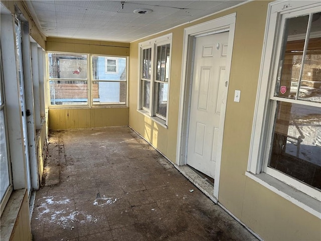 view of unfurnished sunroom