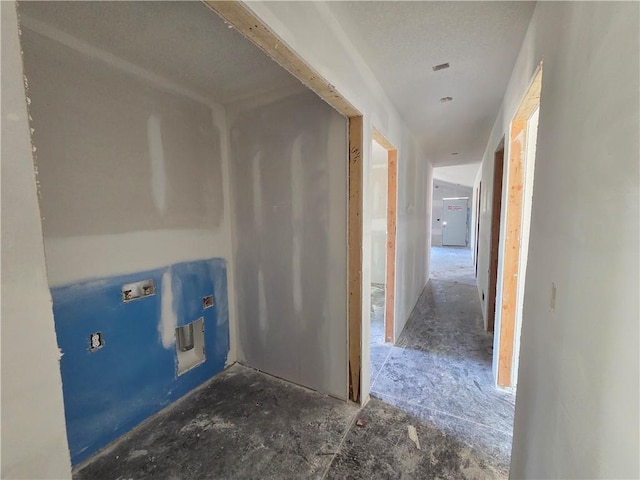 542 N Lexington St, Adrian, MO 64720 - view of hallway