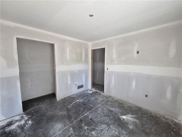 542 N Lexington St, Adrian, MO 64720 - unfurnished room with concrete flooring