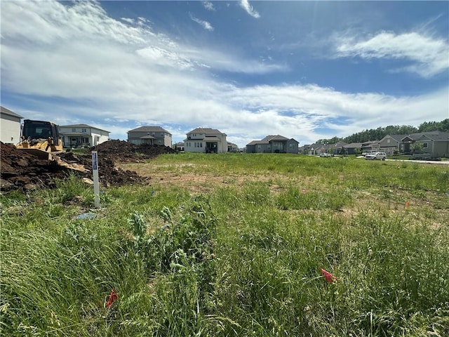 15459 W 171st Pl, Olathe, KS 66062 - view of yard featuring a residential view