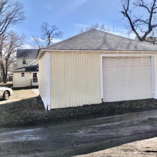 view of detached garage