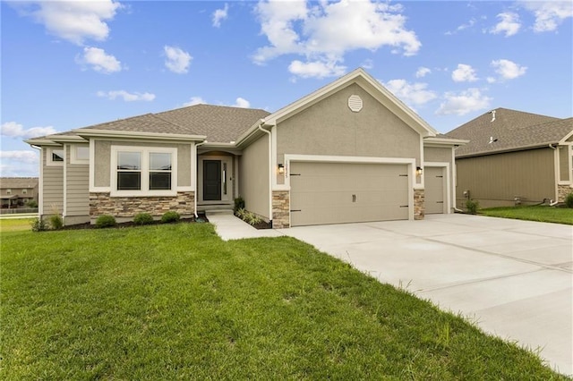 view of front of house featuring stucco siding, a front yard, a garage, stone siding, and driveway