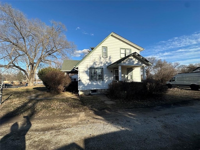 view of front of property