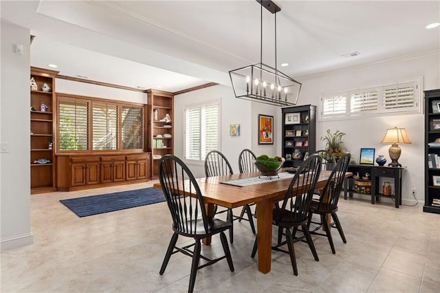 dining area featuring recessed lighting, baseboards, and ornamental molding