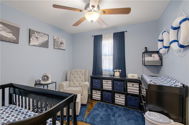 bedroom with a ceiling fan