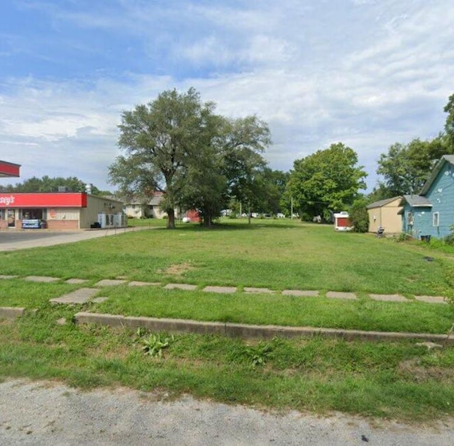 305 N Main St, Braymer MO, 64624 land for sale