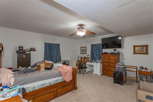 5990 Z Hwy, Edgerton, MO 64444 - bedroom with a textured ceiling, light colored carpet, a desk, and ceiling fan