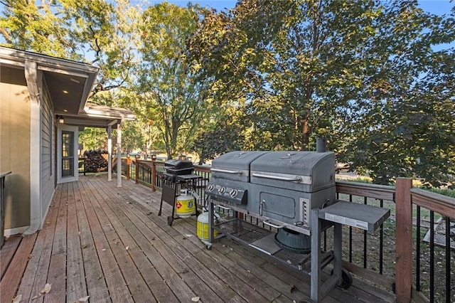 view of wooden deck