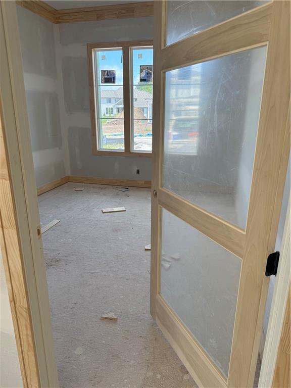 12401 W 184th St, Overland Park, KS 66013 - empty room with baseboards