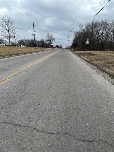 Listing photo 2 for LOT1 Main St, Peculiar MO 64078