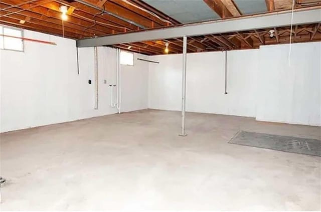 15905 W 152nd Ter, Olathe, KS 66062 - below grade area featuring healthy amount of natural light