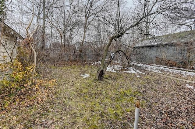 view of yard featuring fence