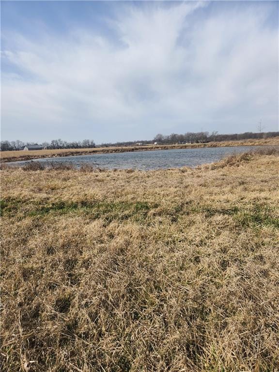 ATRACT S Belle Plain Rd, Harrisonville MO, 64701 land for sale