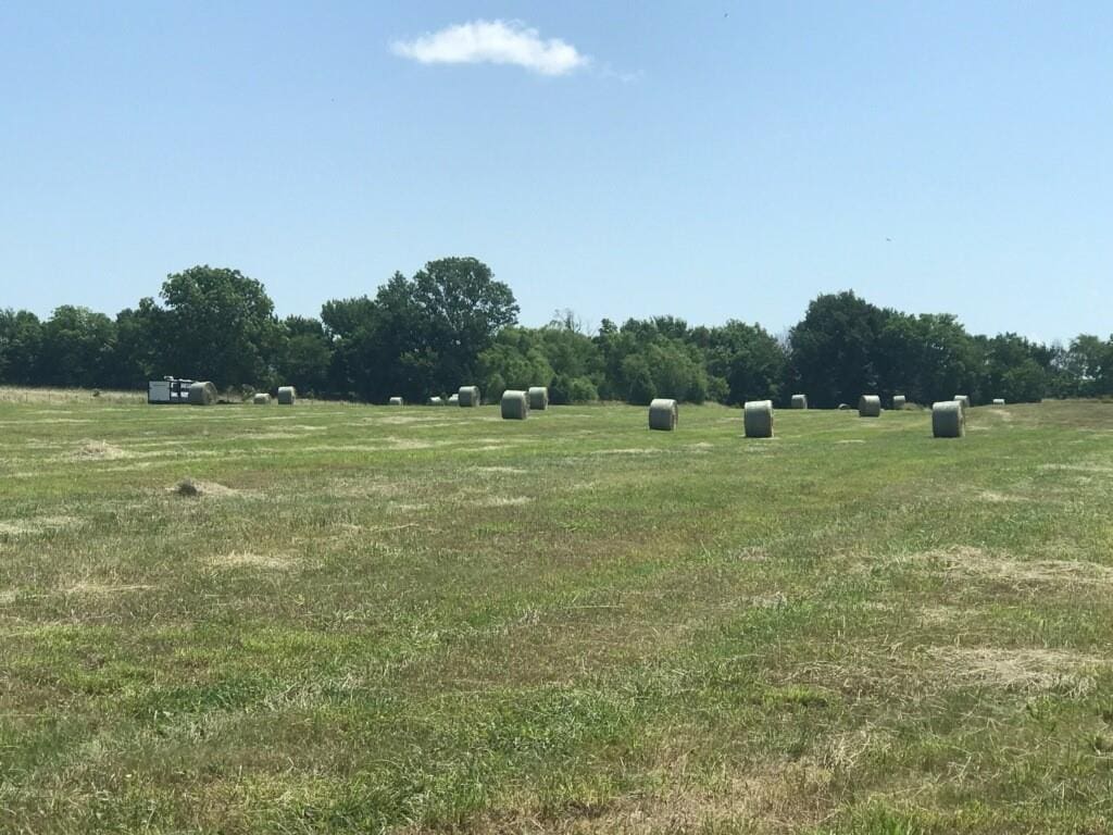 ATRACT S Belle Plain Rd, Harrisonville, MO 64701 - photo 2