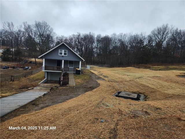 view of front of house featuring covered porch