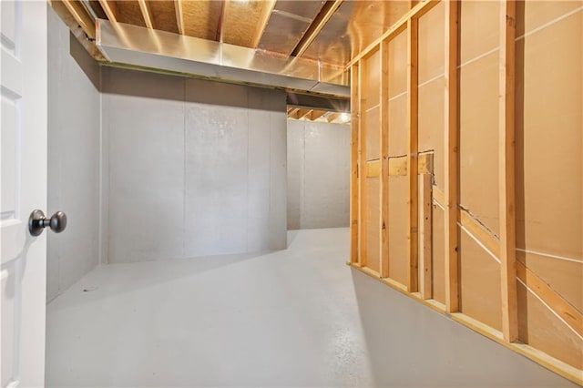 view of unfinished basement