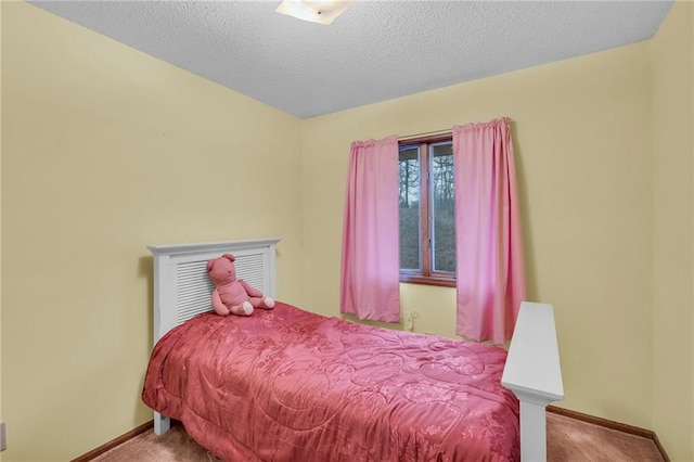 756 NW S Shore Dr, Lake Waukomis, MO 64151 - carpeted bedroom featuring baseboards