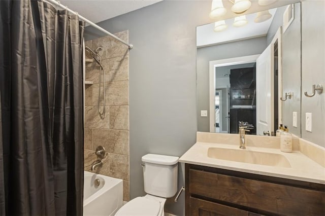 full bath with visible vents, shower / tub combo with curtain, vanity, and toilet