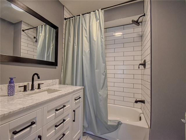 full bath with vanity and shower / tub combo