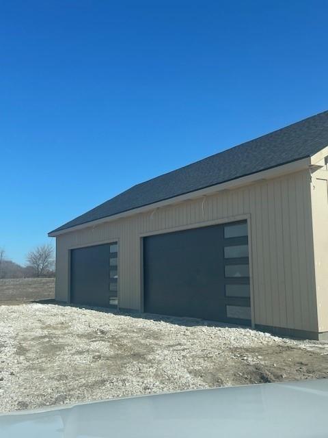 view of detached garage