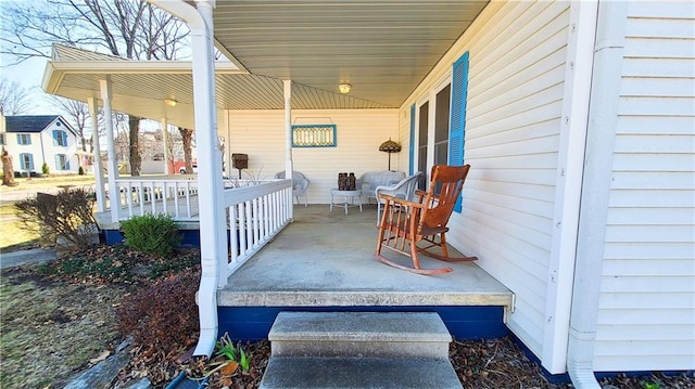 view of patio / terrace with a porch