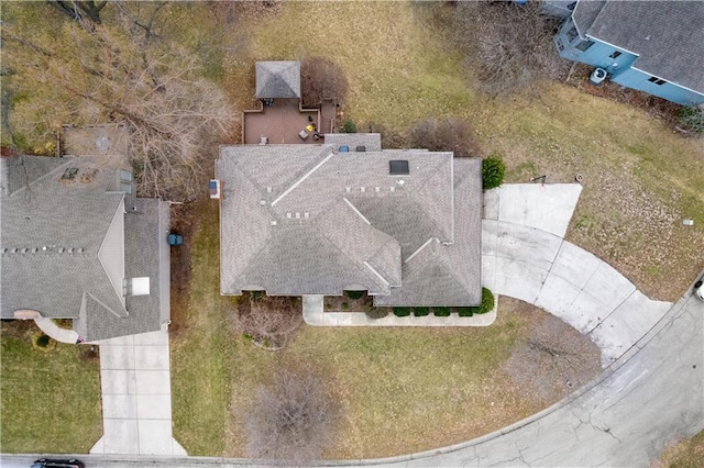 132 The Woodlands Dr, Gladstone, MO 64119 - bird's eye view