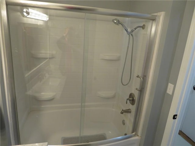 24243 Sandusky Rd, Tonganoxie, KS 66086 - bathroom with  shower combination