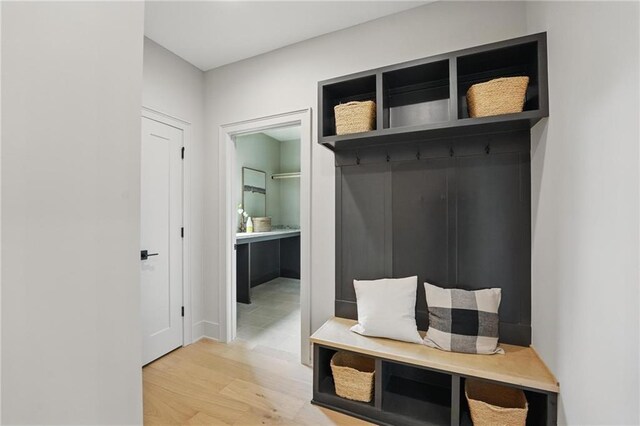 1506 NW 106th Ter, Kansas City, MO 64155 - mudroom with light wood-style floors