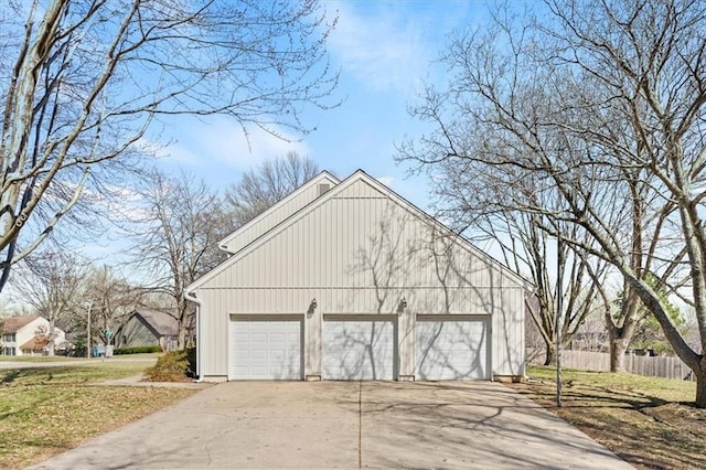 garage with fence