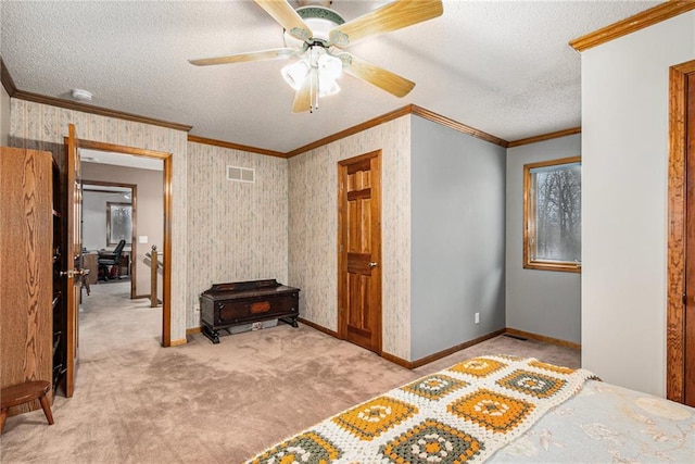 4623 Whispering Oaks Ln, Smithville, MO 64089 - carpeted bedroom with ceiling fan, a textured ceiling, visible vents, crown molding, and baseboards