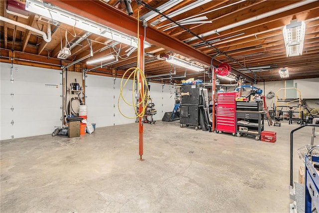 4623 Whispering Oaks Ln, Smithville, MO 64089 - view of garage