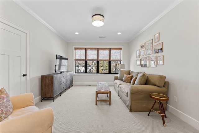 living room featuring visible vents, crown molding, baseboards, light carpet, and recessed lighting