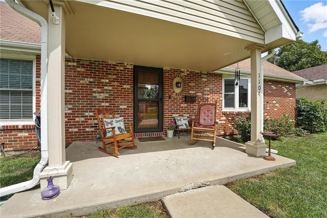 1104 Frontier St, Excelsior Springs, MO 64024 - photo 2