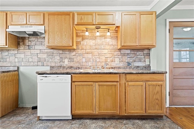 kitchen with ornamental molding, under cabinet range hood, a sink, decorative backsplash, and dishwasher